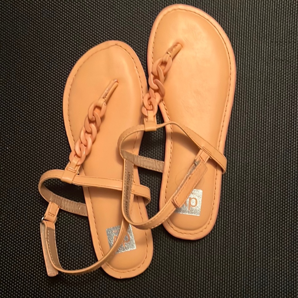 Dolce Vita size 5 sandals